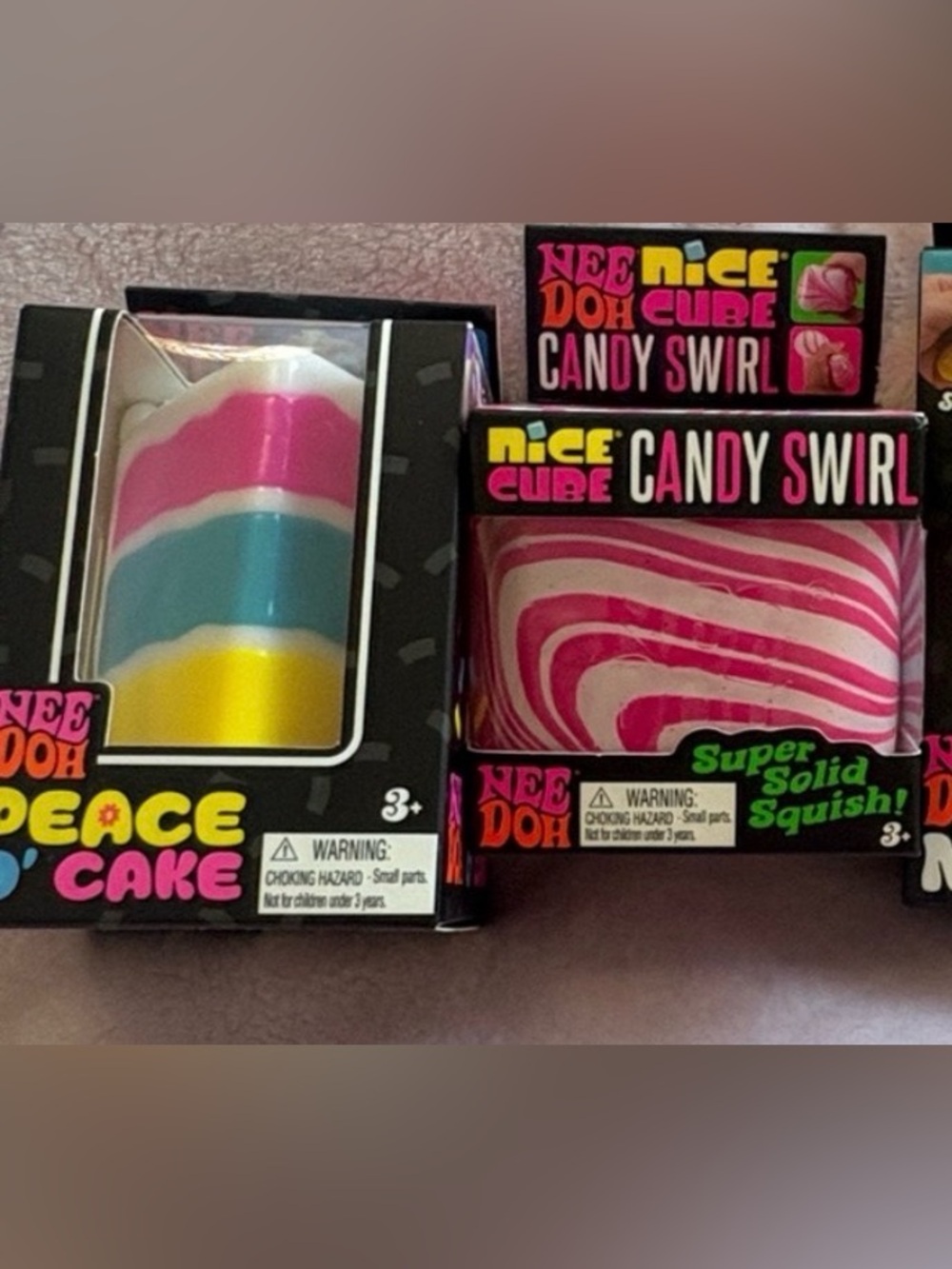 NeedOhlot of6.Everything pictured. Authentic. Fast ship.Cake,Ghost etc.